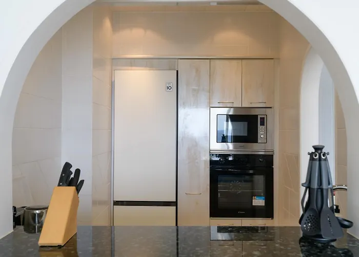 Penthouse Over The Sea 아파트 *